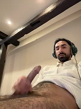 SergioGarcia93 online show from 11/03/25, 08:54