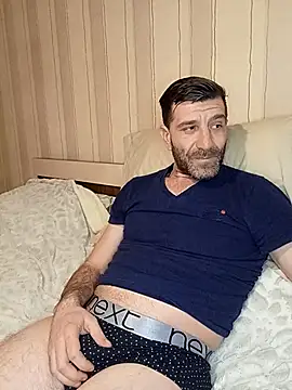 Alexdaniel89 online show from 04/04/26, 09:45