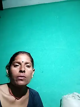 Snapshot of Suhana_pandit chatting on 09/23/25, 09:18 Suhana pandit online show from 09/23/25, 09:18