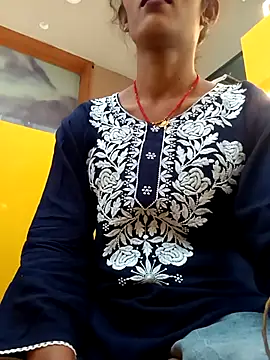 priyastrip314 online show from 10/08/25, 08:34