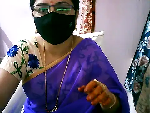 jannu6482 online show from 09/19/25, 01:34