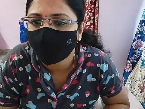 jannu6482 online show from 11/08/25, 07:08