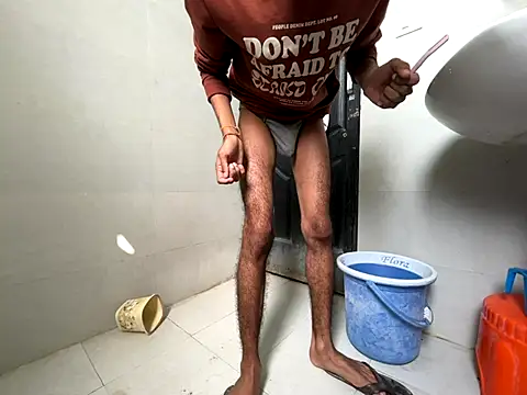 Snapshot of monster_fuck chatting on 11/02/25, 05:32 monster fuck online show from 11/02/25, 05:32