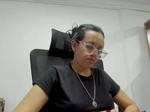 Snapshot of dalila_macherano1 chatting on 10/03/25, 11:57 dalila macherano1 online show from 10/03/25, 11:57