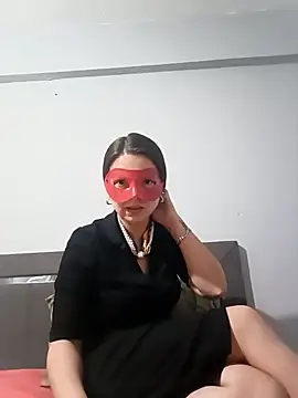 Maskelihatun online show from 04/16/26, 05:03
