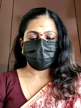 Sweetie swetha37 online show from 10/06/25, 12:02