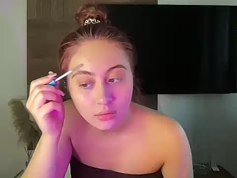 StellarAlice online show from 09/12/25, 02:28