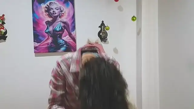 Crystal Star  online show from 12/22/25, 09:45