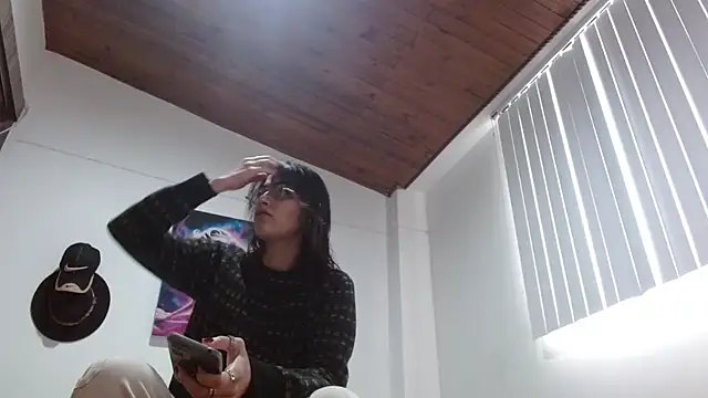 Crystal Star  online show from 03/24/26, 02:44