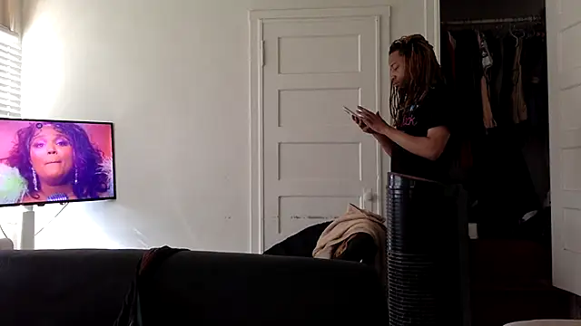 Diodre Benyoon online show from 03/17/26, 04:54