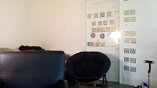 Diodre Benyoon online show from 04/11/26, 07:29