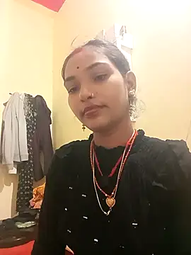 Snapshot of Aapki_Chahat0143 chatting on 10/06/25, 03:31 Aapki Chahat0143 online show from 10/06/25, 03:31