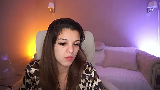 Snapshot of AnitaBambie chatting on 10/15/25, 06:02 AnitaBambie online show from 10/15/25, 06:02