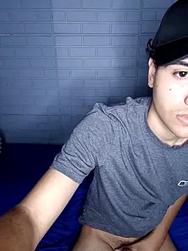 novinho safado   online show from 03/21/26, 11:48