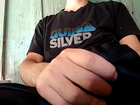 novinho safado   online show from 04/10/26, 12:43