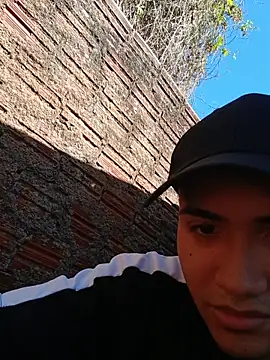 novinho safado   online show from 06/04/26, 04:35