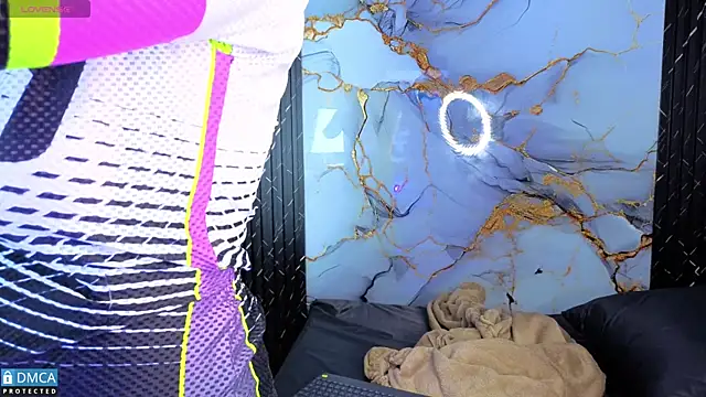 nena cupcake  online show from 01/08/26, 11:23