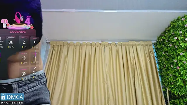 nena cupcake  online show from 05/21/26, 11:06