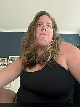 hornykitty1210 online show from 07/09/26, 06:34