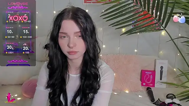 BlackyLii online show from 12/17/25, 01:33