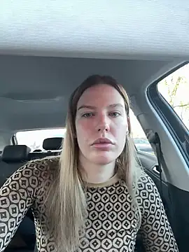 Chloemillerrxx online show from 11/30/25, 11:58