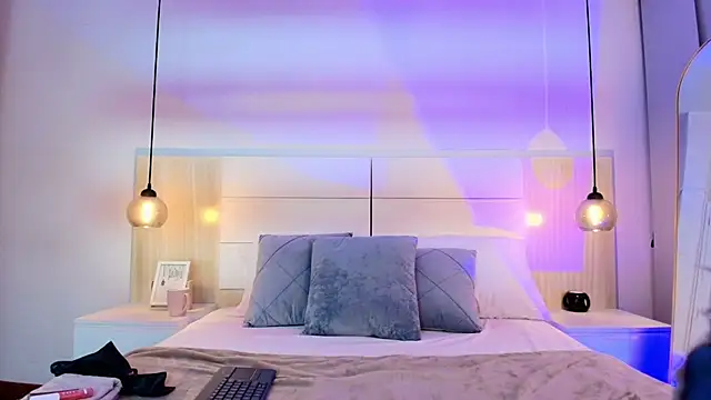 alehia cute online show from 11/14/25, 10:29