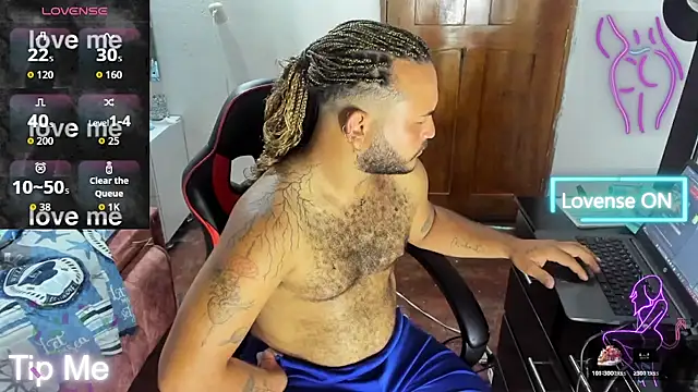 Alex Dancy5 online show from 10/24/25, 07:10