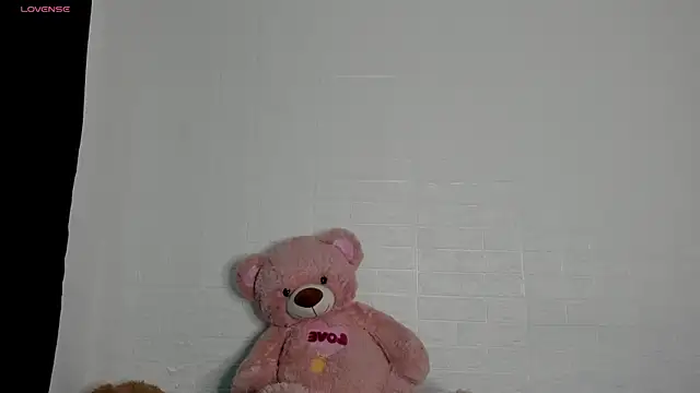 Snapshot of HaileyDuke chatting on 05/24/26, 03:33 HaileyDuke online show from 05/24/26, 03:33
