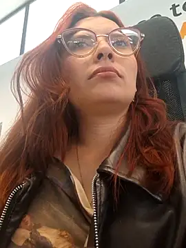 Snapshot of Natalykaty chatting on 06/06/26, 04:44 Natalykaty online show from 06/06/26, 04:44