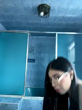 Maddy Piink online show from 09/25/25, 10:24