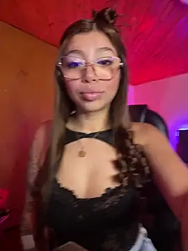 Maddy Piink online show from 02/18/26, 04:36