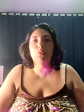 lina maria99 online show from 10/15/25, 09:42