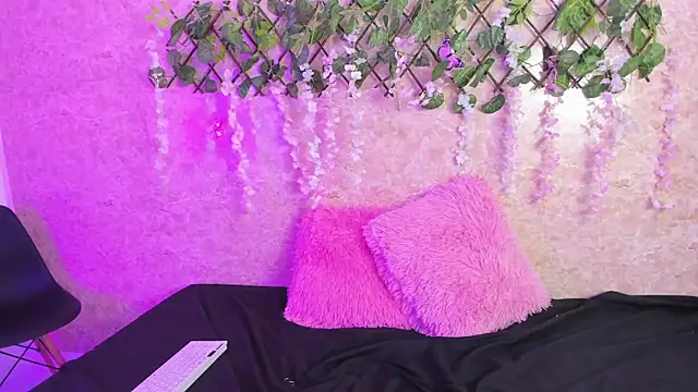 ImEmily444 online show from 10/10/25, 04:55