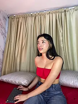 stepha   online show from 09/12/25, 11:10