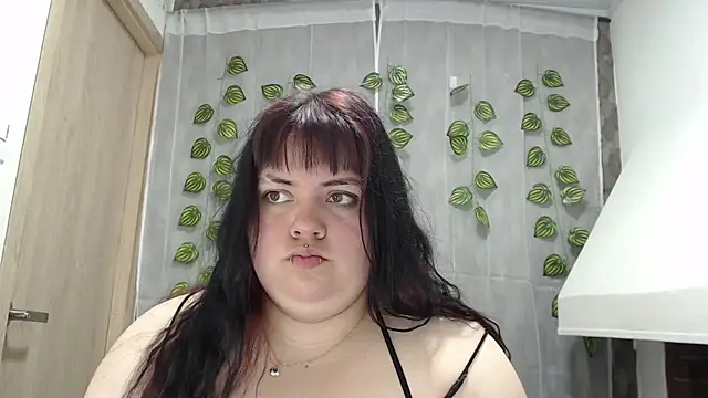 anishasanchezcm101 online show from 11/12/25, 02:56