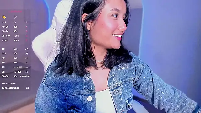 Snapshot of HannahMontgomery chatting on 02/14/26, 04:59 HannahMontgomery online show from 02/14/26, 04:59