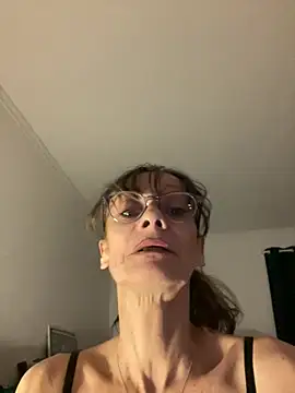 Chris06d22xh online show from 02/01/26, 12:09