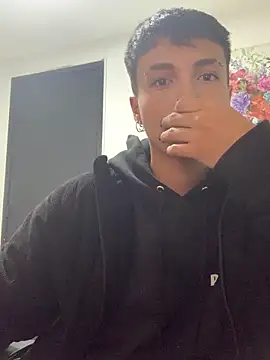 Milan Bach online show from 03/21/26, 05:56