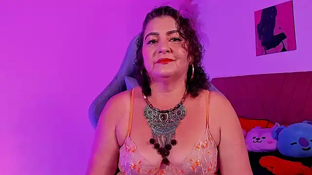 PalomaLombardi online show from 02/09/26, 08:13