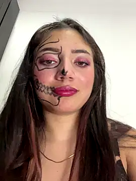 LisaGoddes online show from 10/30/25, 11:27