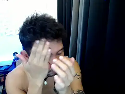 Thefriskyasian online show from 10/01/25, 01:00