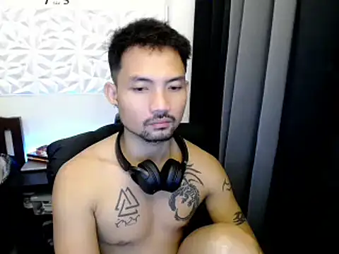 Thefriskyasian online show from 10/11/25, 07:40