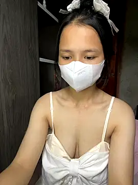 Hana-44 online show from 11/09/25, 01:48