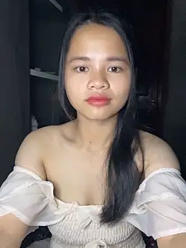 Hana-44 online show from 12/17/25, 06:58