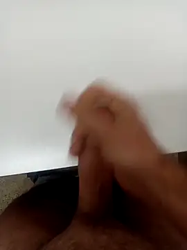 piciupiciu94 online show from 09/17/25, 05:42