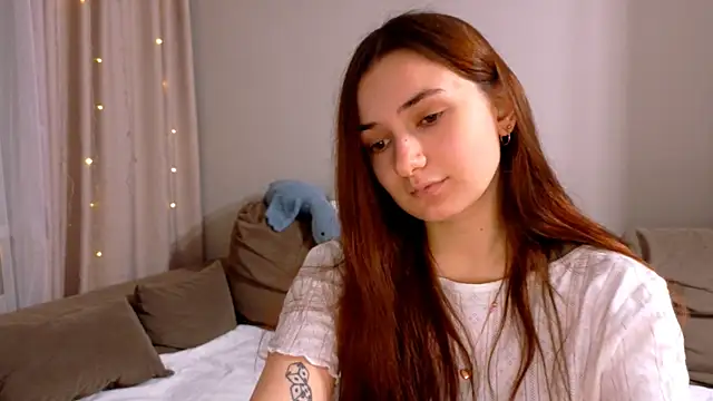 Lelia Vibe online show from 12/19/25, 03:19