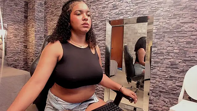 BellyBigBoobs online show from 09/23/25, 02:20