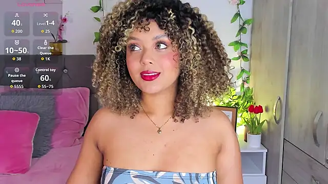 isajonnes18 online show from 10/21/25, 02:45