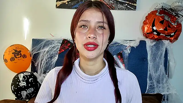 Sofiia Tay online show from 10/21/25, 01:23