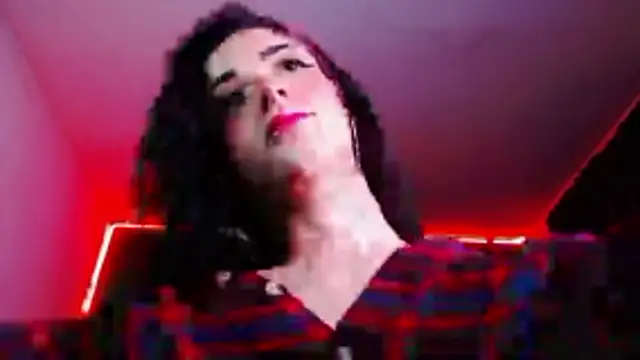 ingrid zese  online show from 12/20/25, 09:44